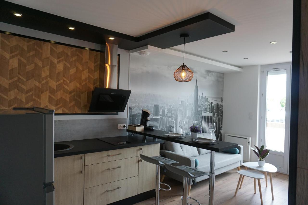 Appart Chic & Moderne Avec Balcon La Roche-sur-Yon Eksteriør billede