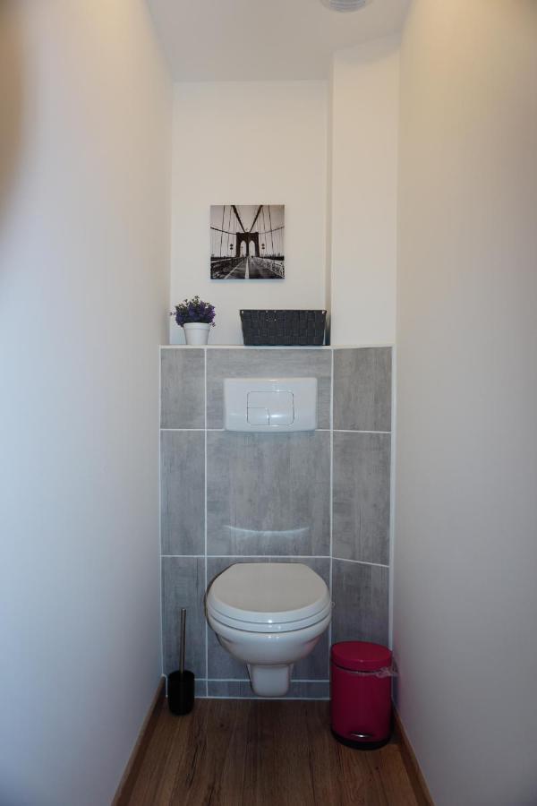 Appart Chic & Moderne Avec Balcon La Roche-sur-Yon Eksteriør billede